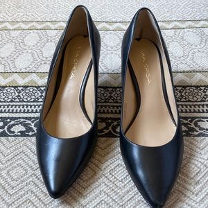 Via Spiga 7M black leather Heels